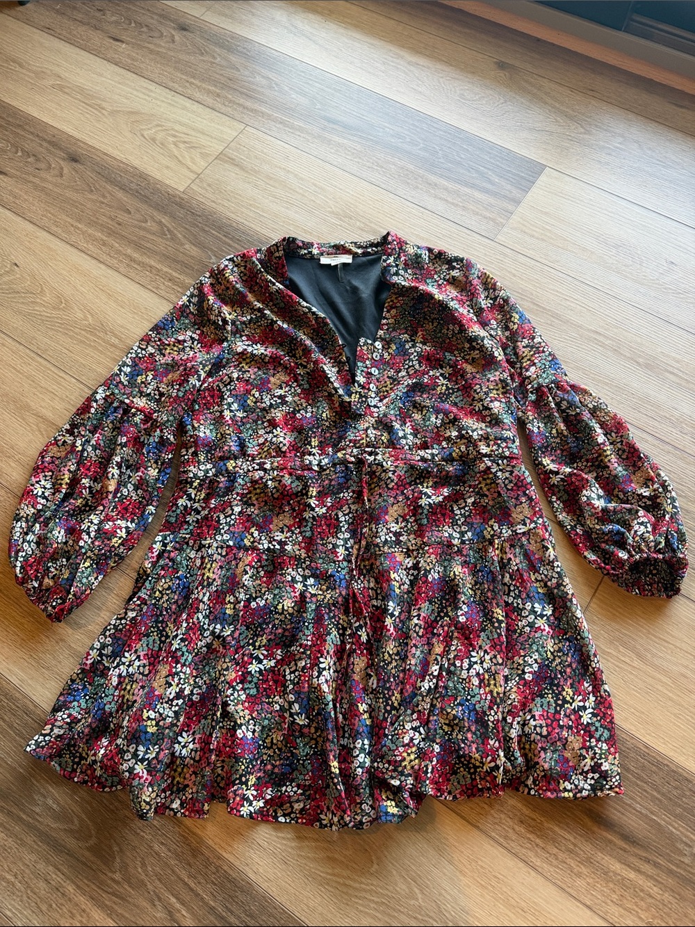 Women's Floral Peasant Sleeve Dress - Red Multi